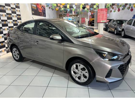HYUNDAI HB20S 1.0 12V FLEX COMFORT MANUAL HYUNDAI HB20S 1.0 12V FLEX COMFORT MANUAL